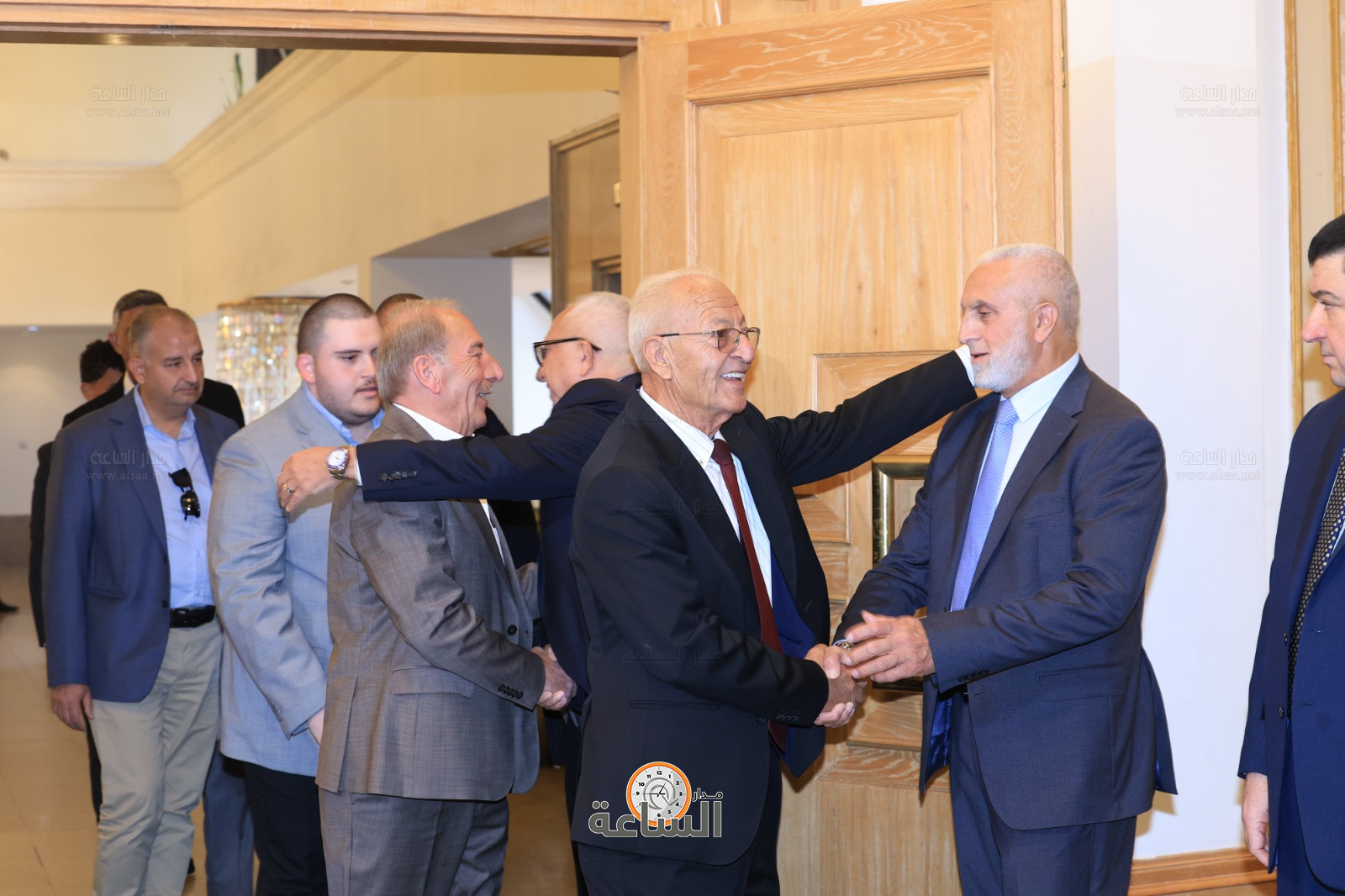 Madar Al-Saa Images 0.9875436025619436