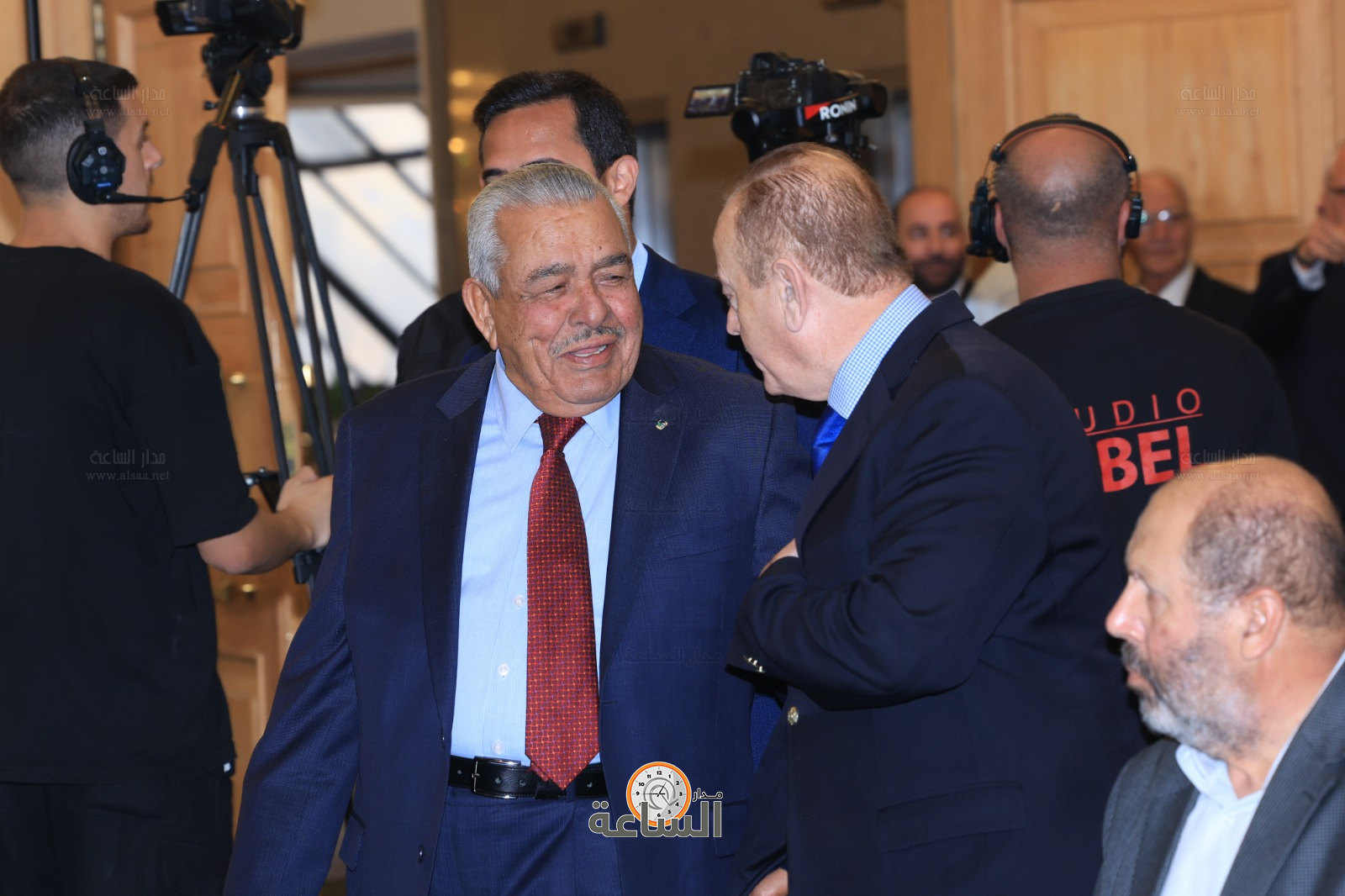 Madar Al-Saa Images 0.18676000659162983