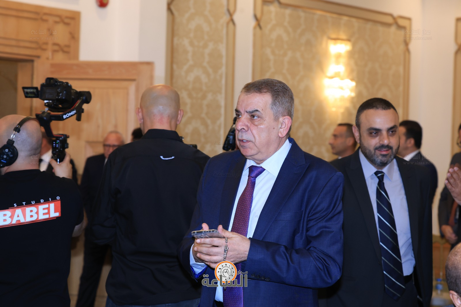 Madar Al-Saa Images 0.4128007228438648