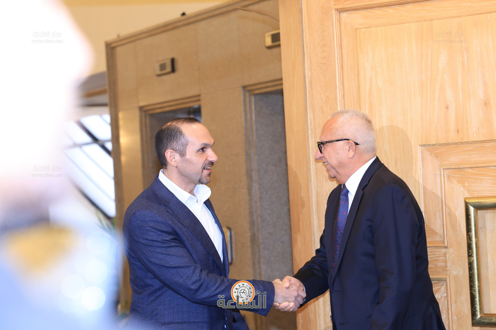 Madar Al-Saa Images 0.3430381952898285