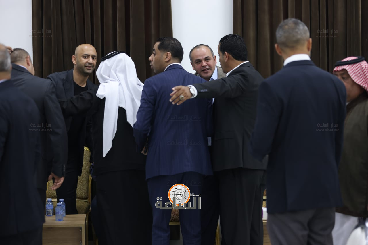 Madar Al-Saa Images 0.956466778399445