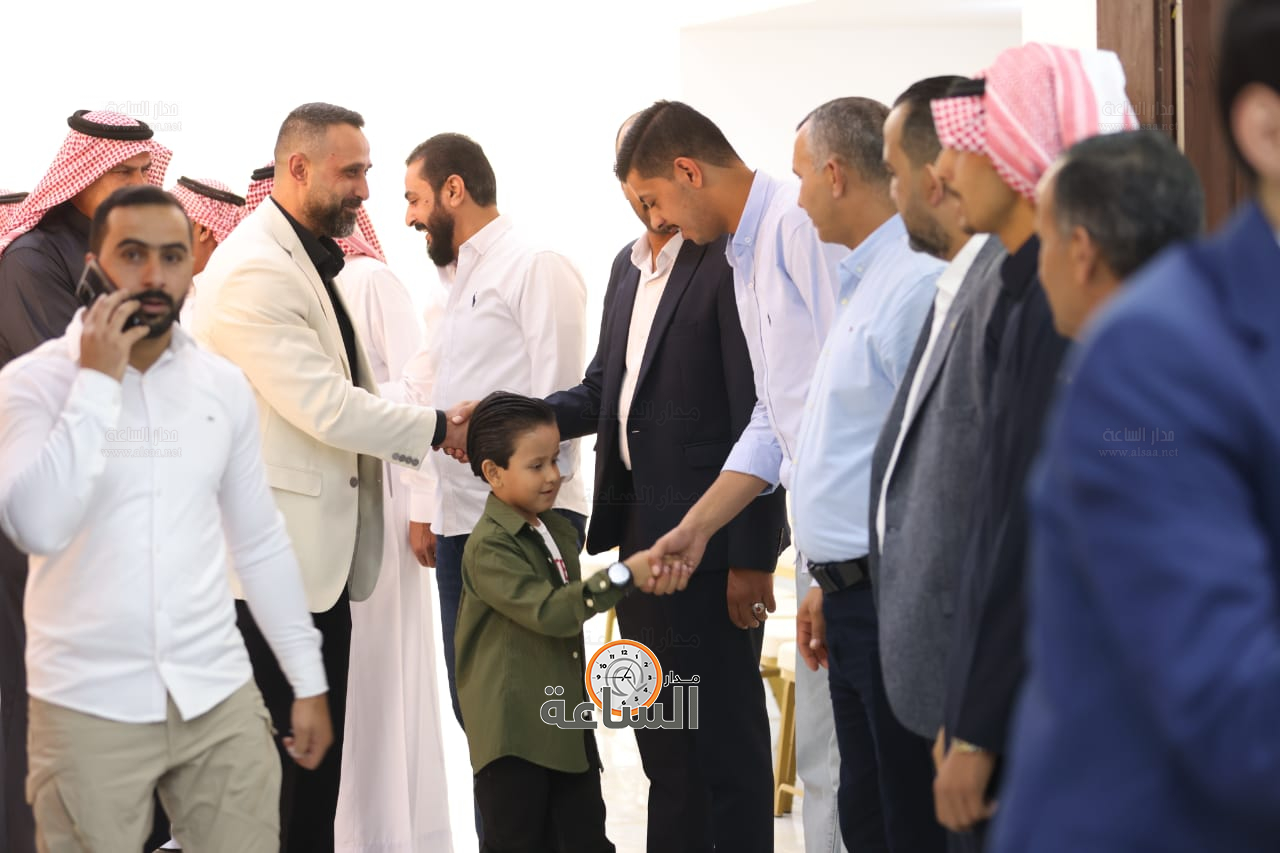 Madar Al-Saa Images 0.8176288863743485