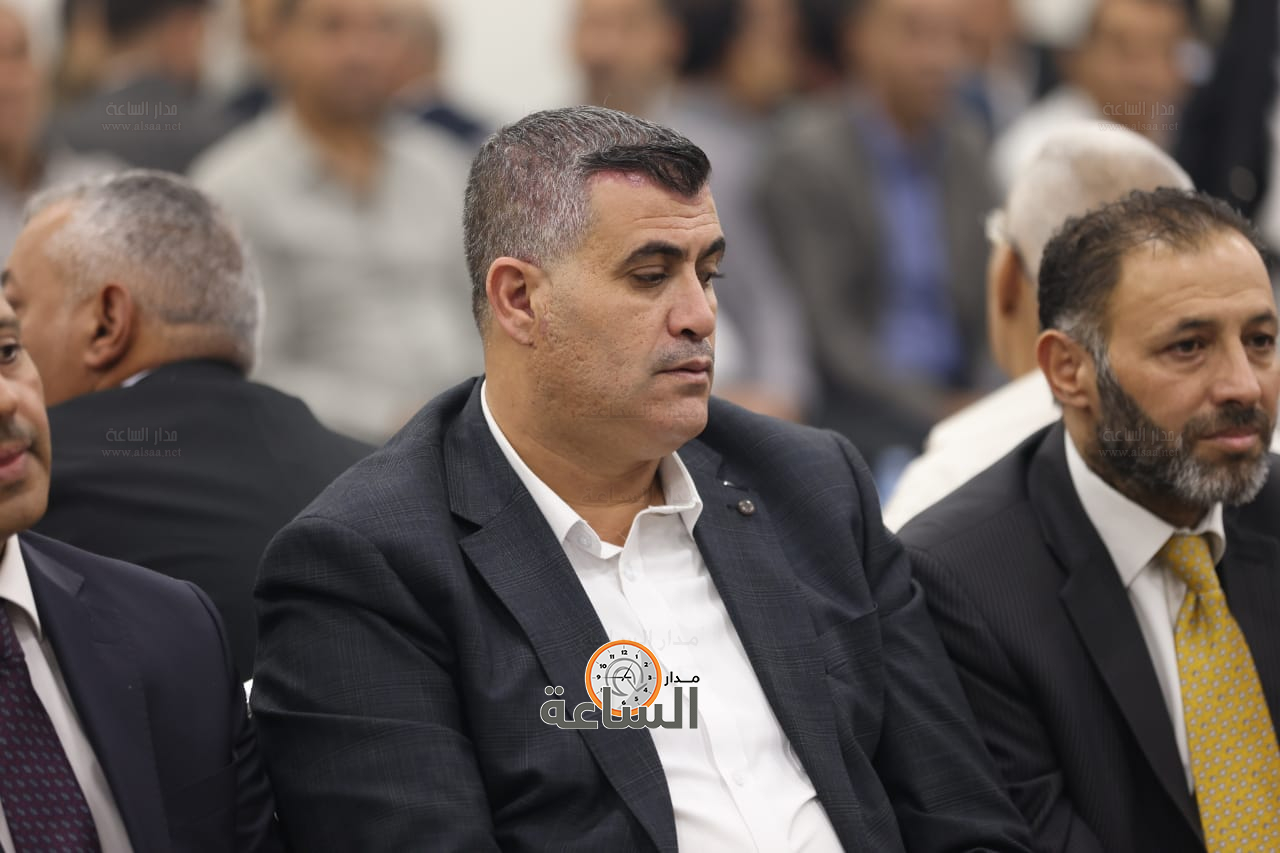 Madar Al-Saa Images 0.8912470994999758