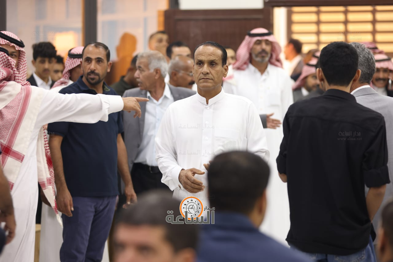 Madar Al-Saa Images 0.4977846661413131