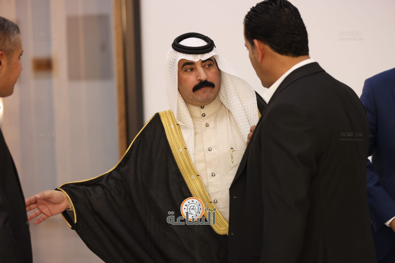 Madar Al-Saa Images 0.9151425857167338