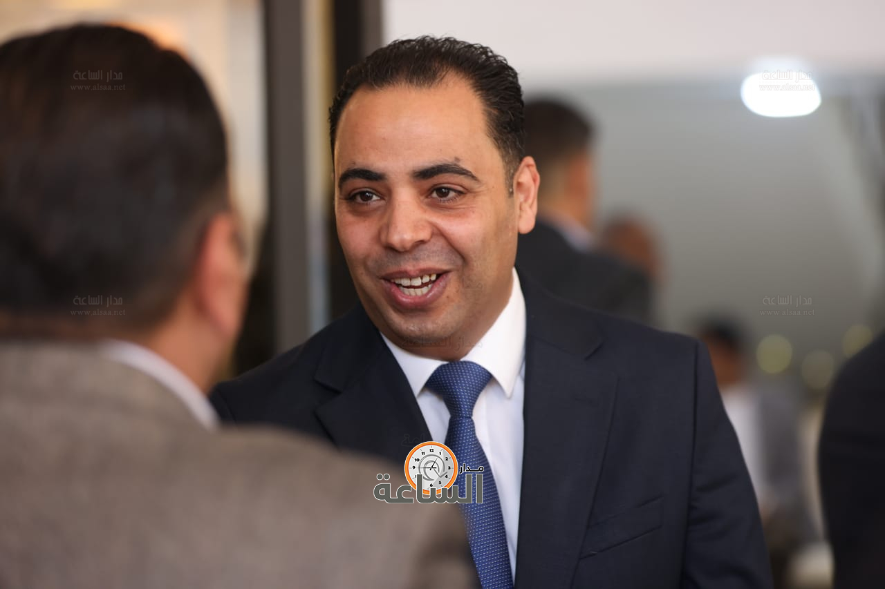 Madar Al-Saa Images 0.08566524183368462