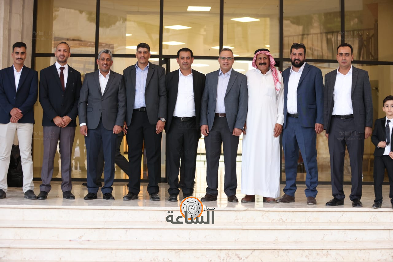 Madar Al-Saa Images 0.005747010444149492