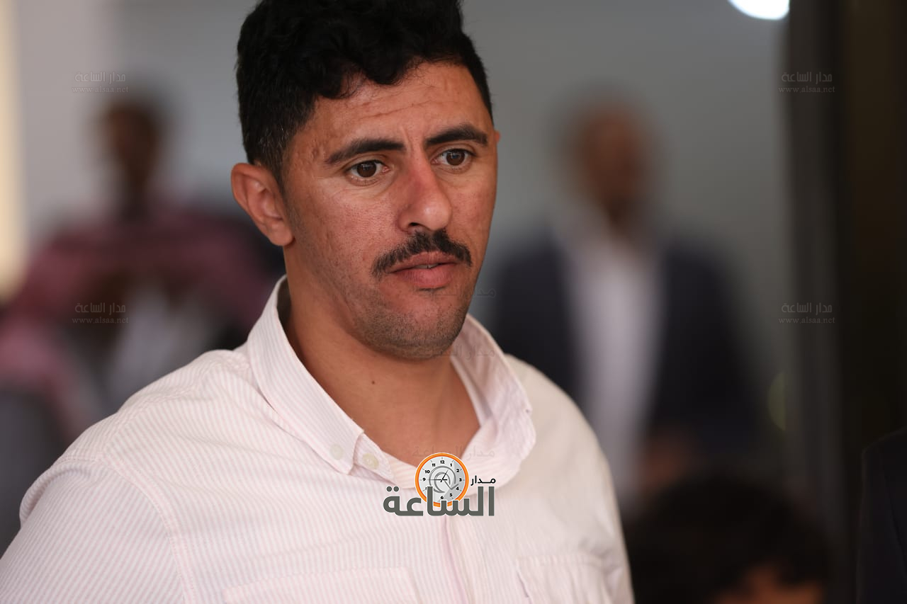 Madar Al-Saa Images 0.08003041424255719