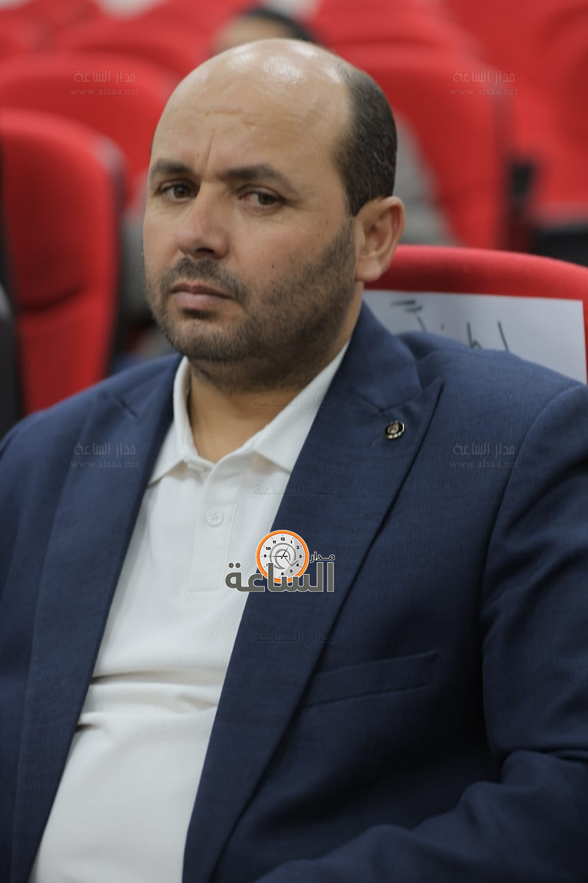 Madar Al-Saa Images 0.4857068501348335