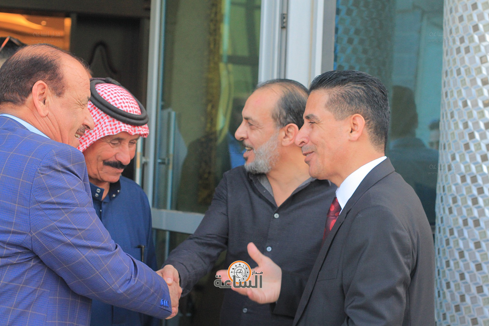 Madar Al-Saa Images 0.8316861533930332