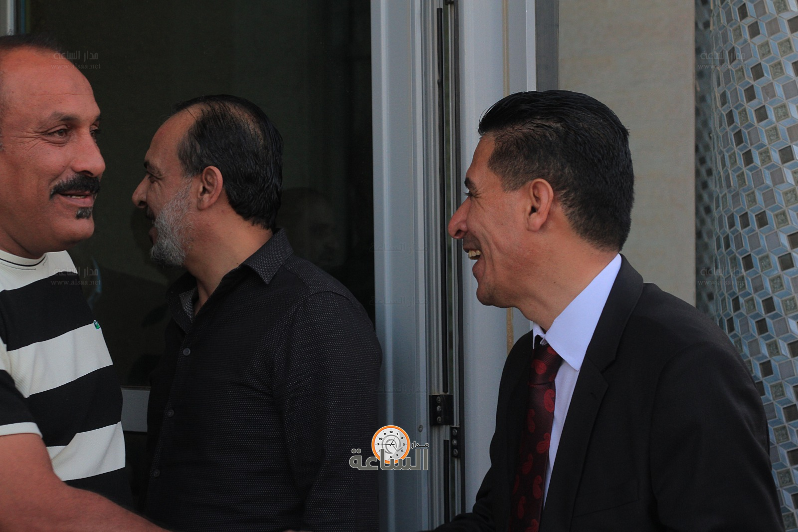 Madar Al-Saa Images 0.3728361139049158