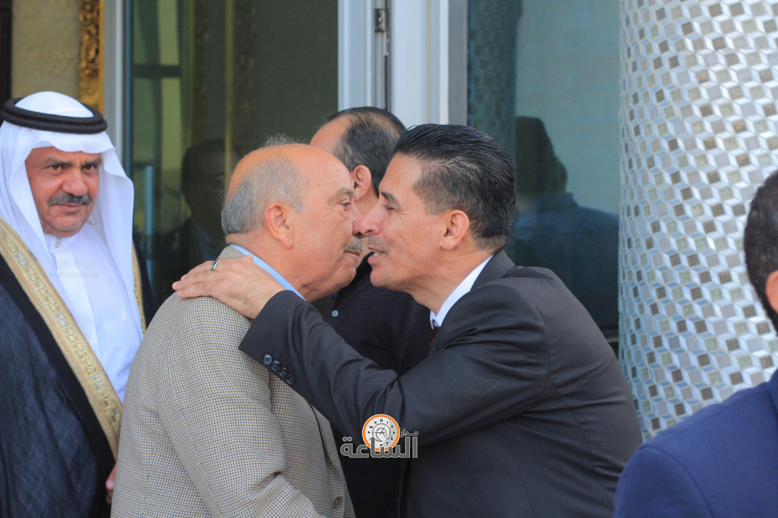 Madar Al-Saa Images 0.6262408569125896