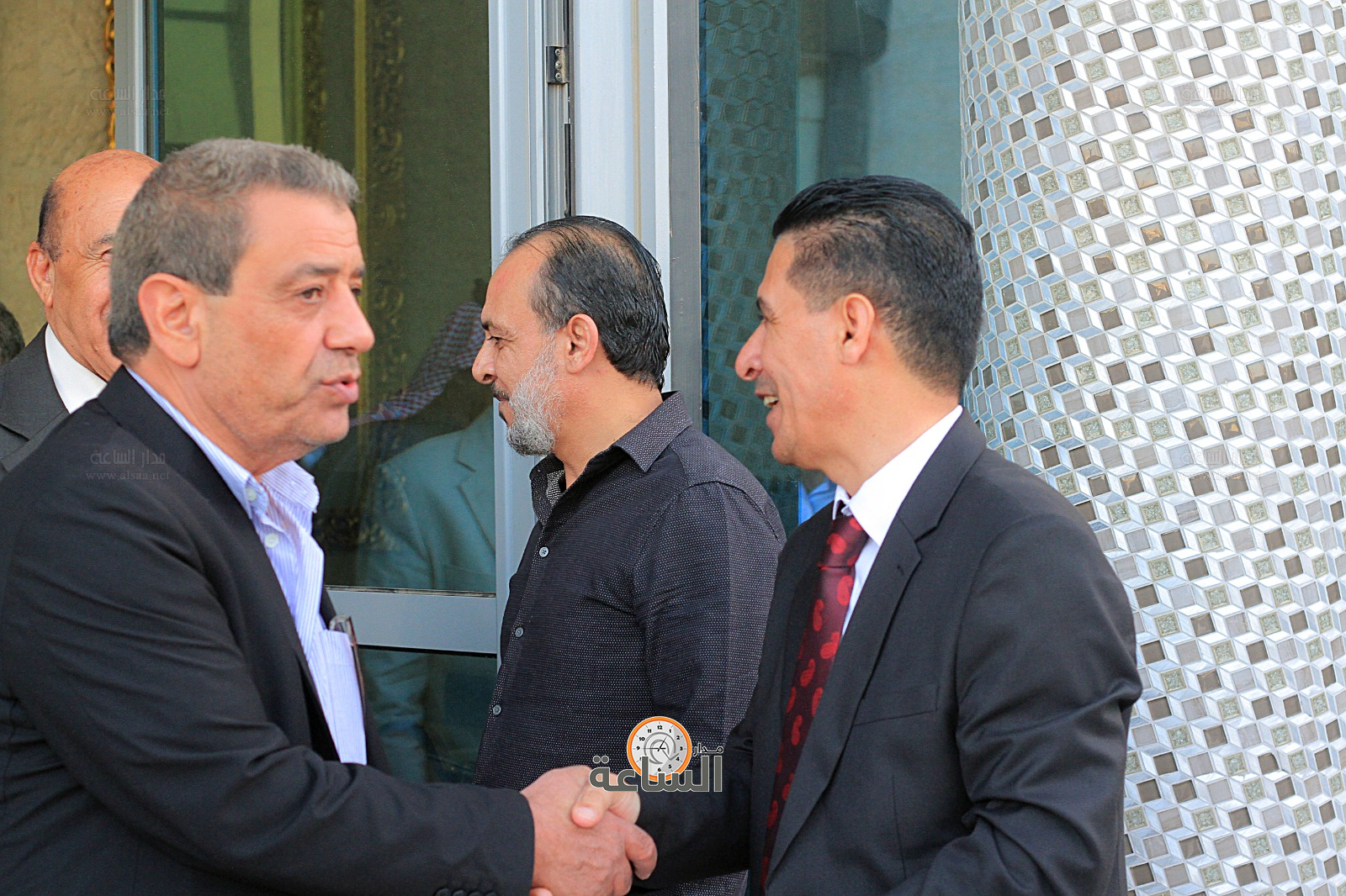 Madar Al-Saa Images 0.49302455833103365