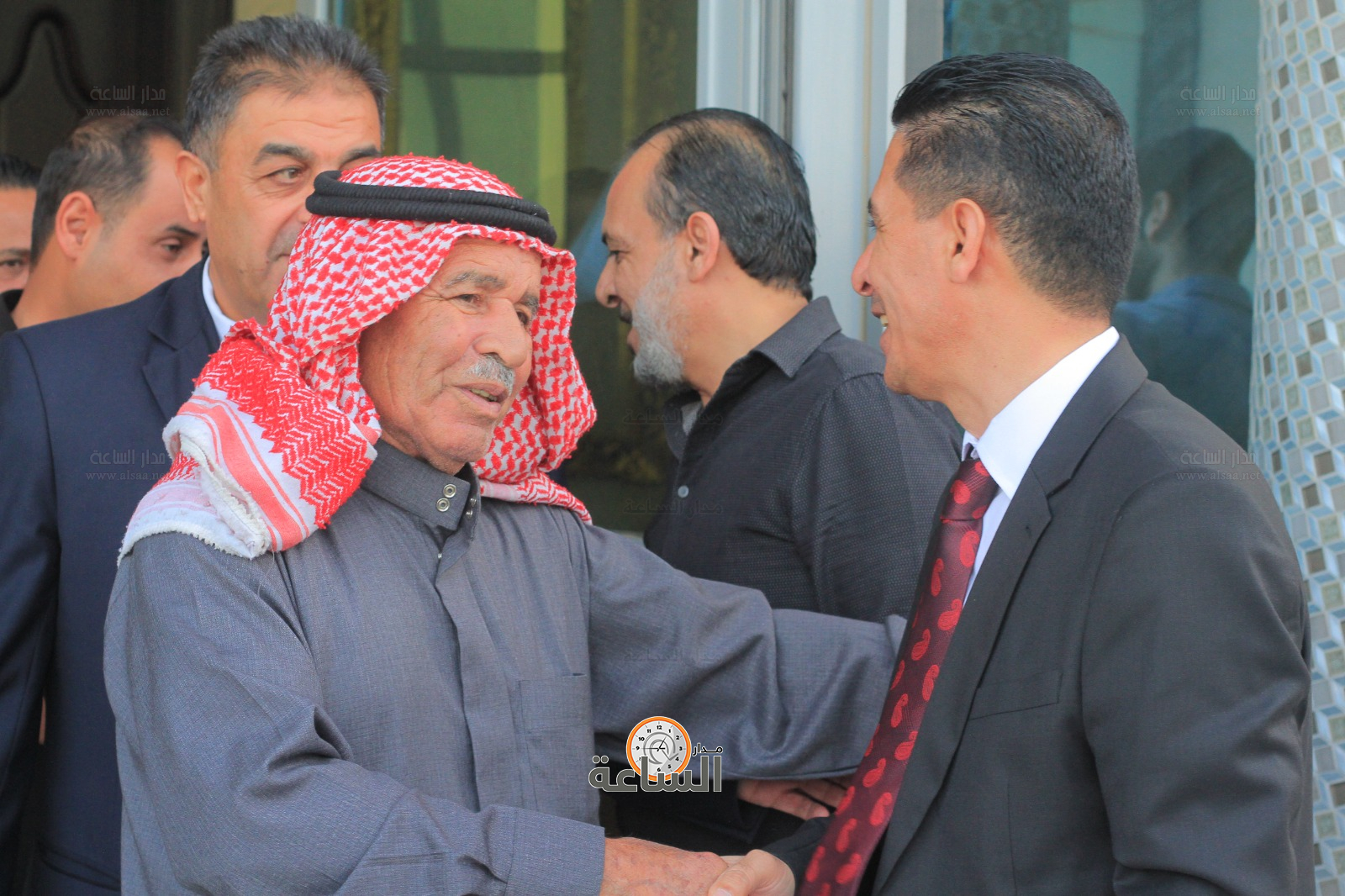 Madar Al-Saa Images 0.40924761479883676