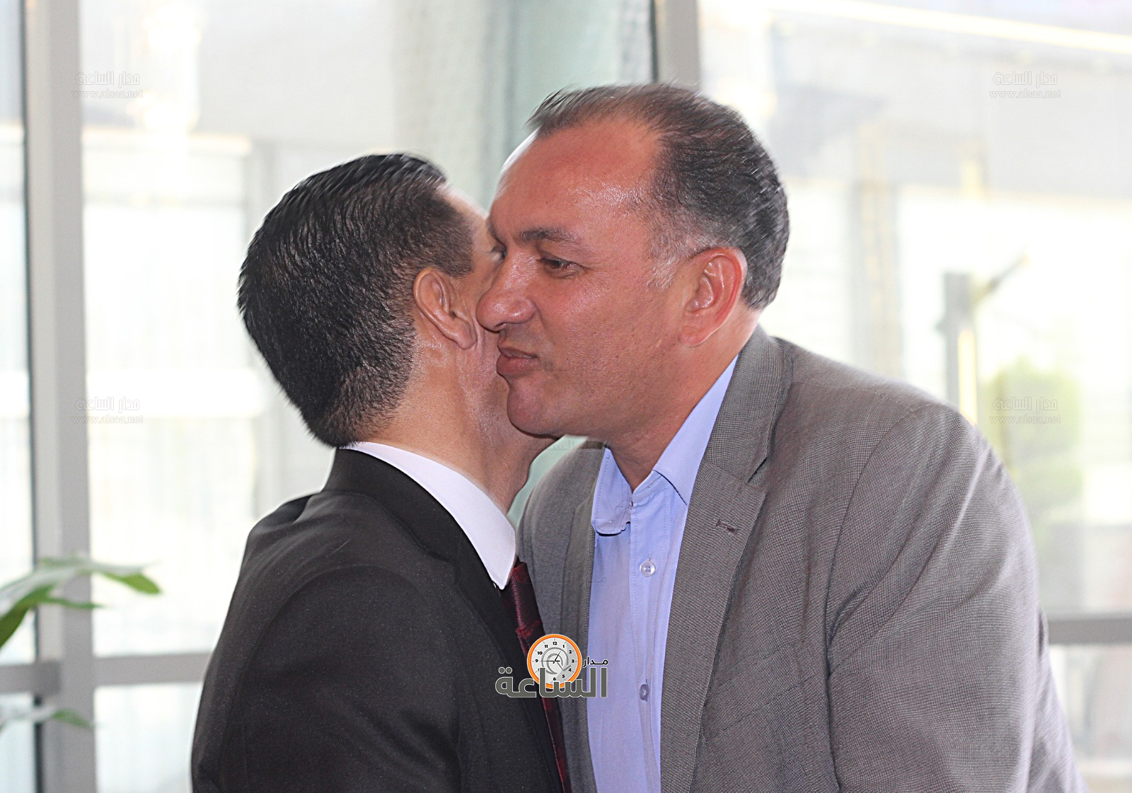 Madar Al-Saa Images 0.004074444415548495