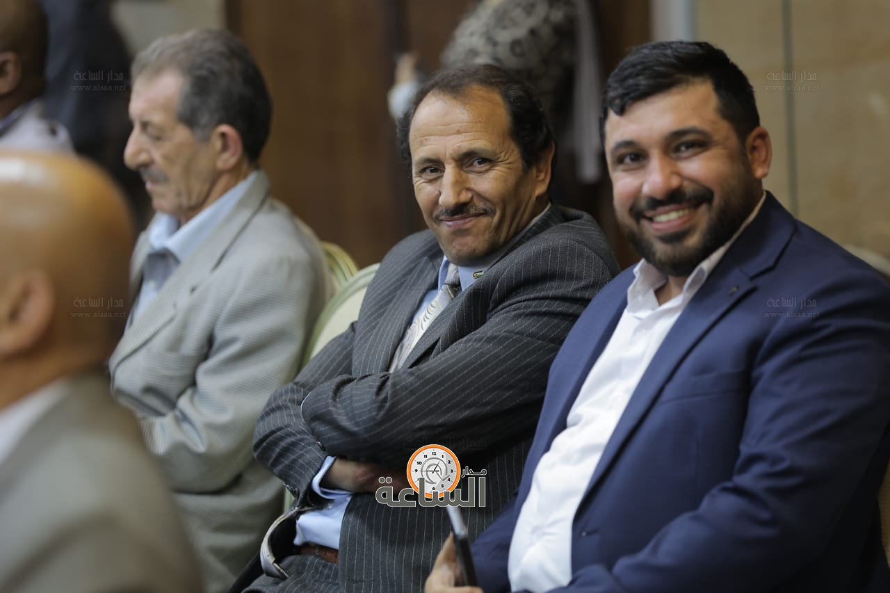 Madar Al-Saa Images 0.8424006848978632