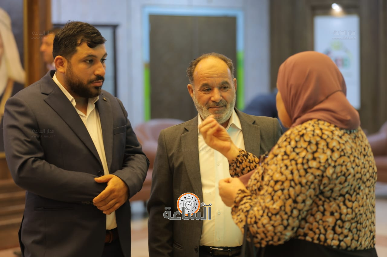 Madar Al-Saa Images 0.004497793128369065