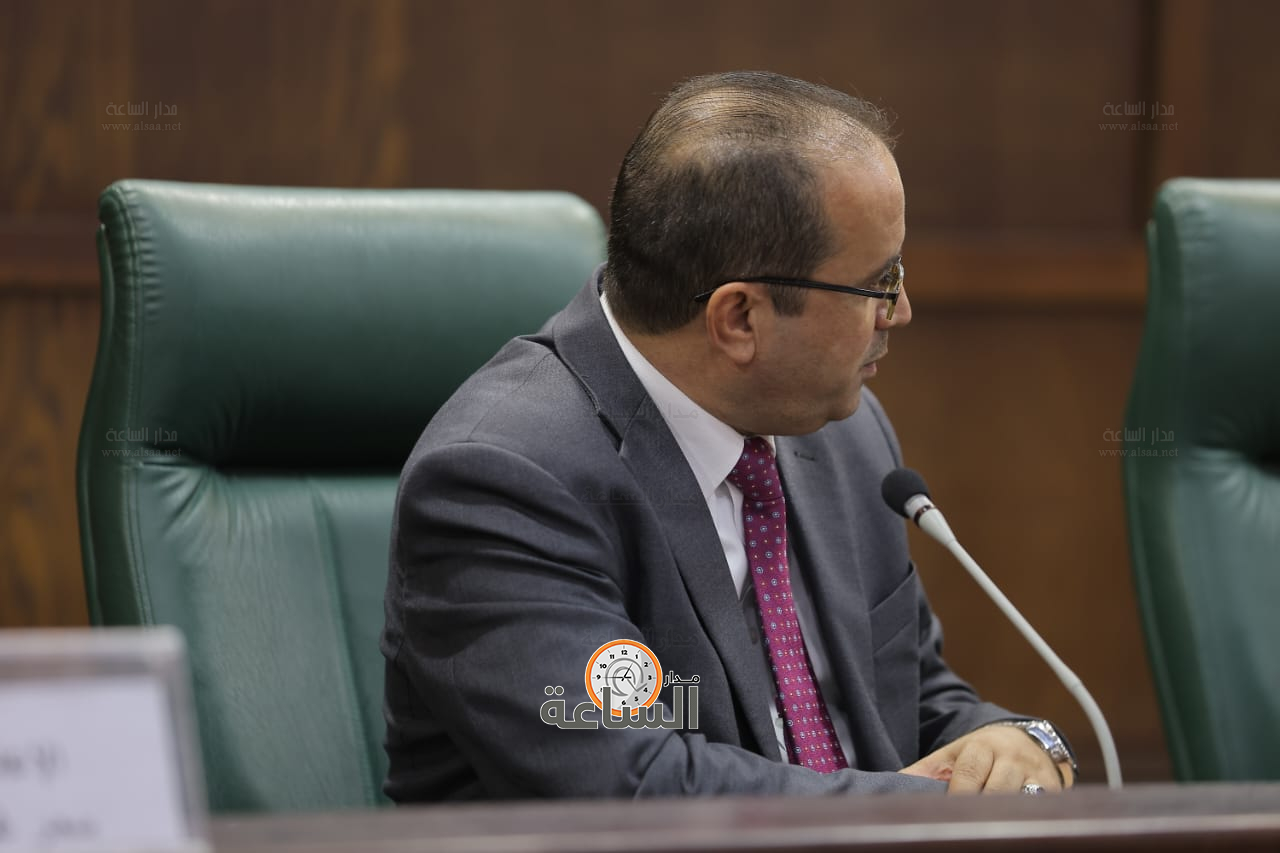 Madar Al-Saa Images 0.7596884793084882