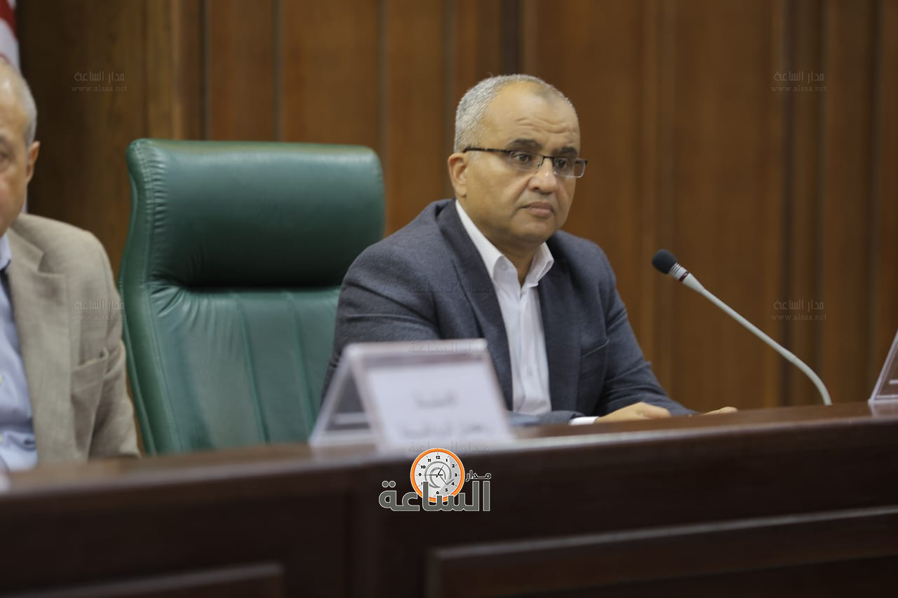 Madar Al-Saa Images 0.7737349470732332