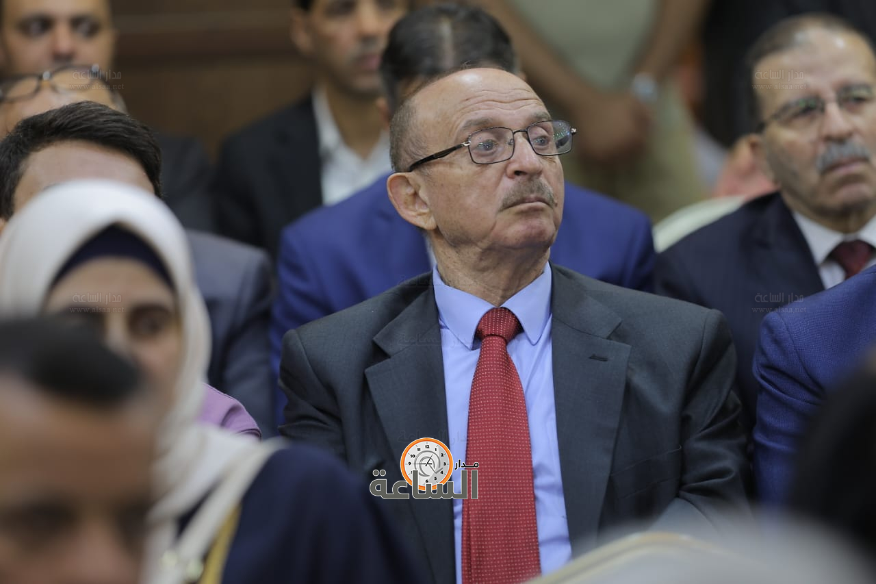 Madar Al-Saa Images 0.22749823439615702