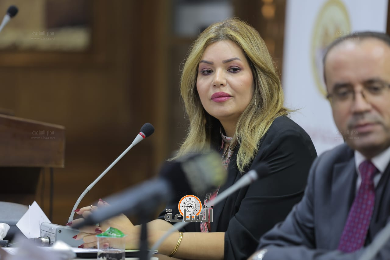 Madar Al-Saa Images 0.2961733898464274