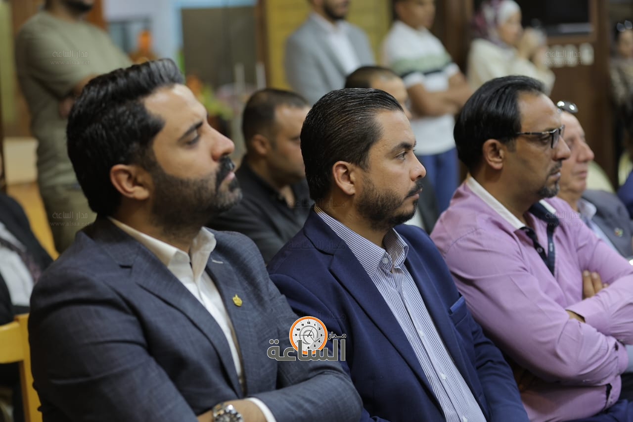 Madar Al-Saa Images 0.6953124767048489