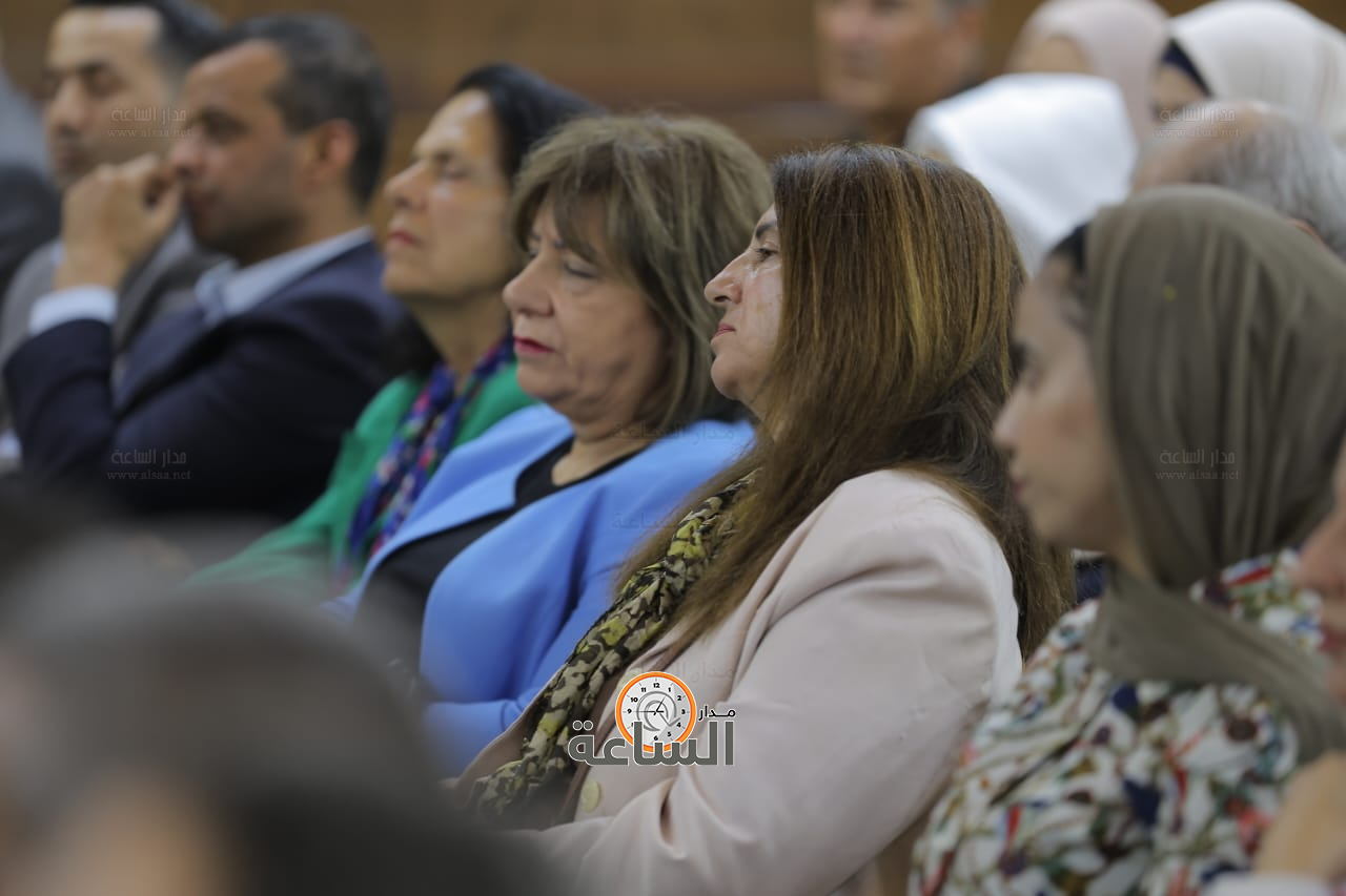 Madar Al-Saa Images 0.5653753258264321