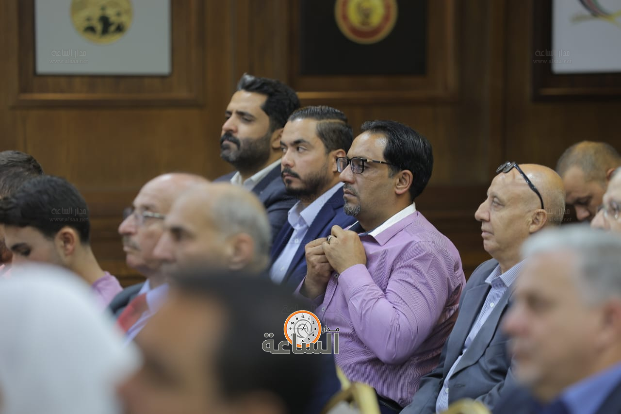 Madar Al-Saa Images 0.03174934981131239