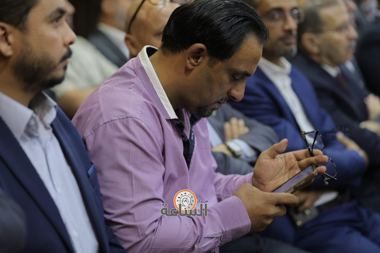 Madar Al-Saa Images 0.7992875474106609