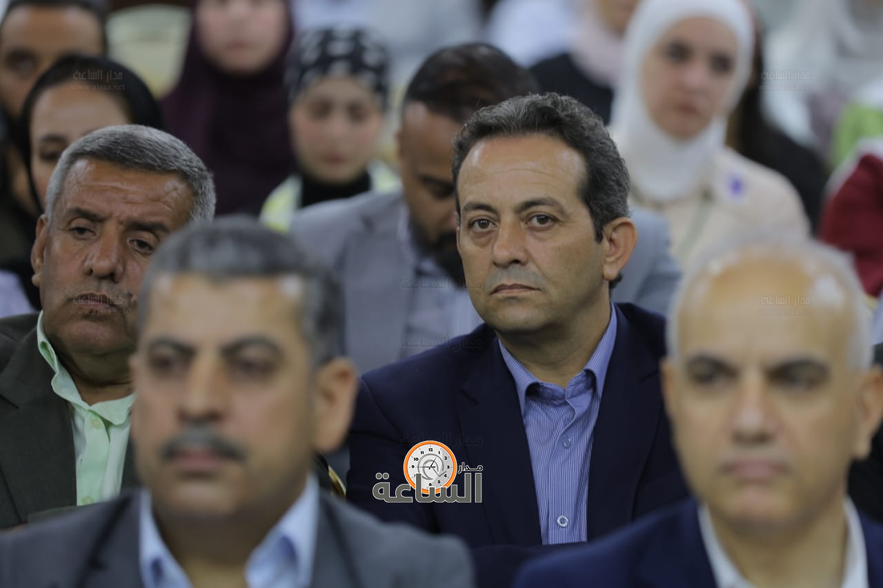 Madar Al-Saa Images 0.819653441130884