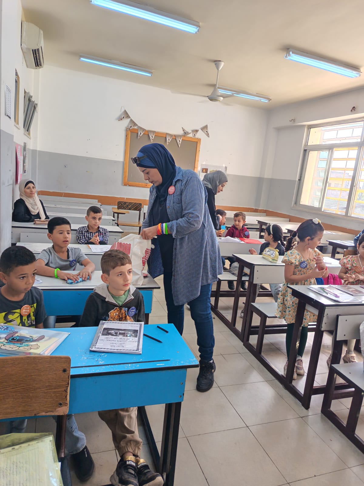 Madar Al-Saa Images 0.08512466545674435