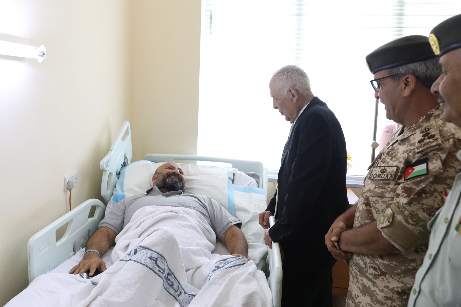 Madar Al-Saa Images 0.5654980082945065