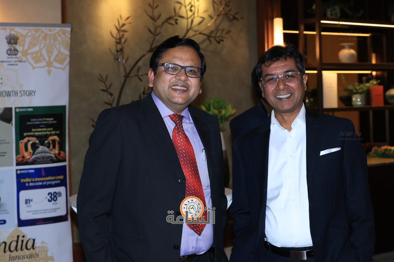 Madar Al-Saa Images 0.12582214922591584