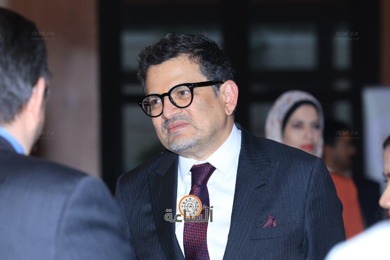 Madar Al-Saa Images 0.4924883590823885