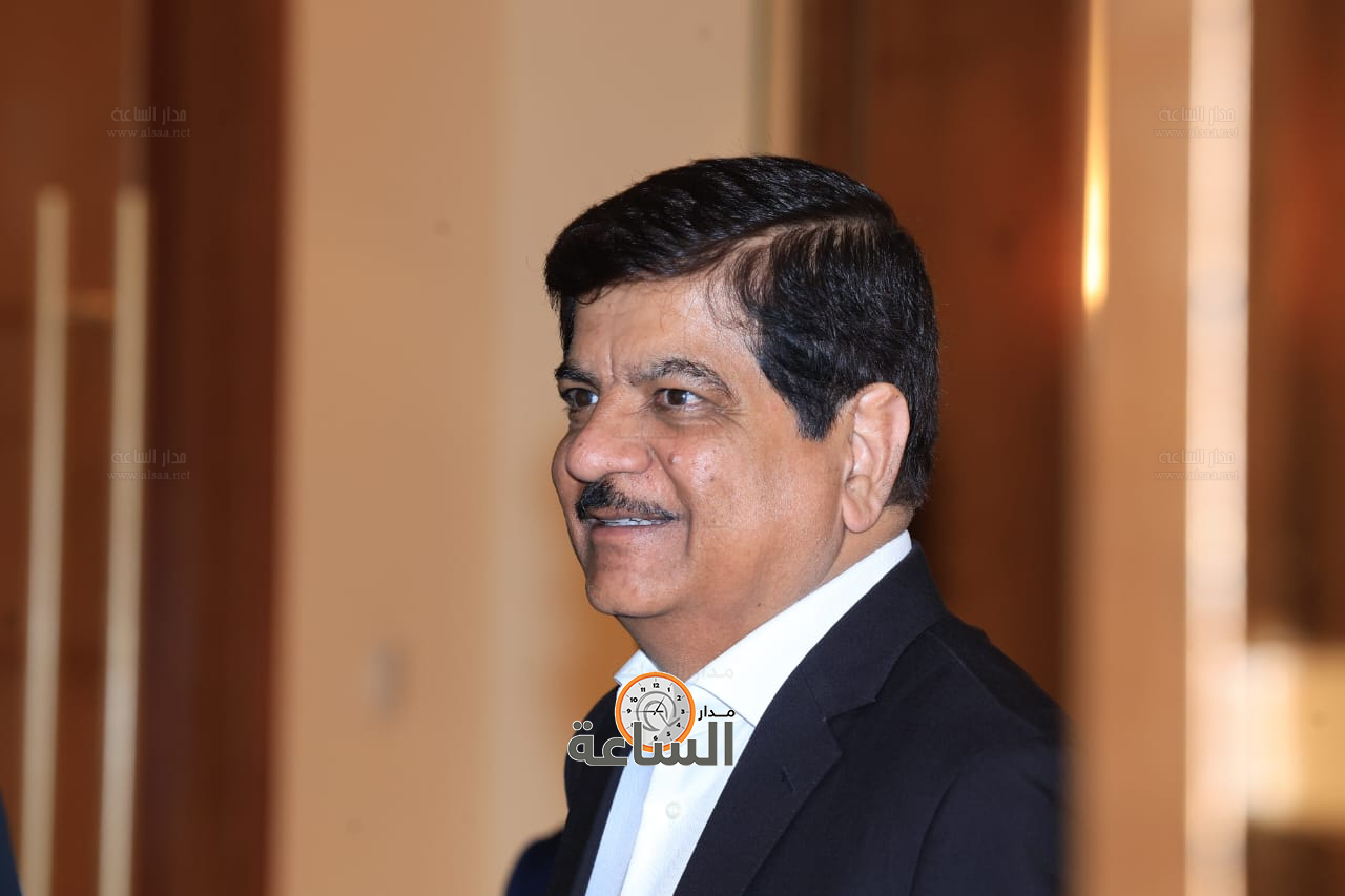 Madar Al-Saa Images 0.1288893088527302