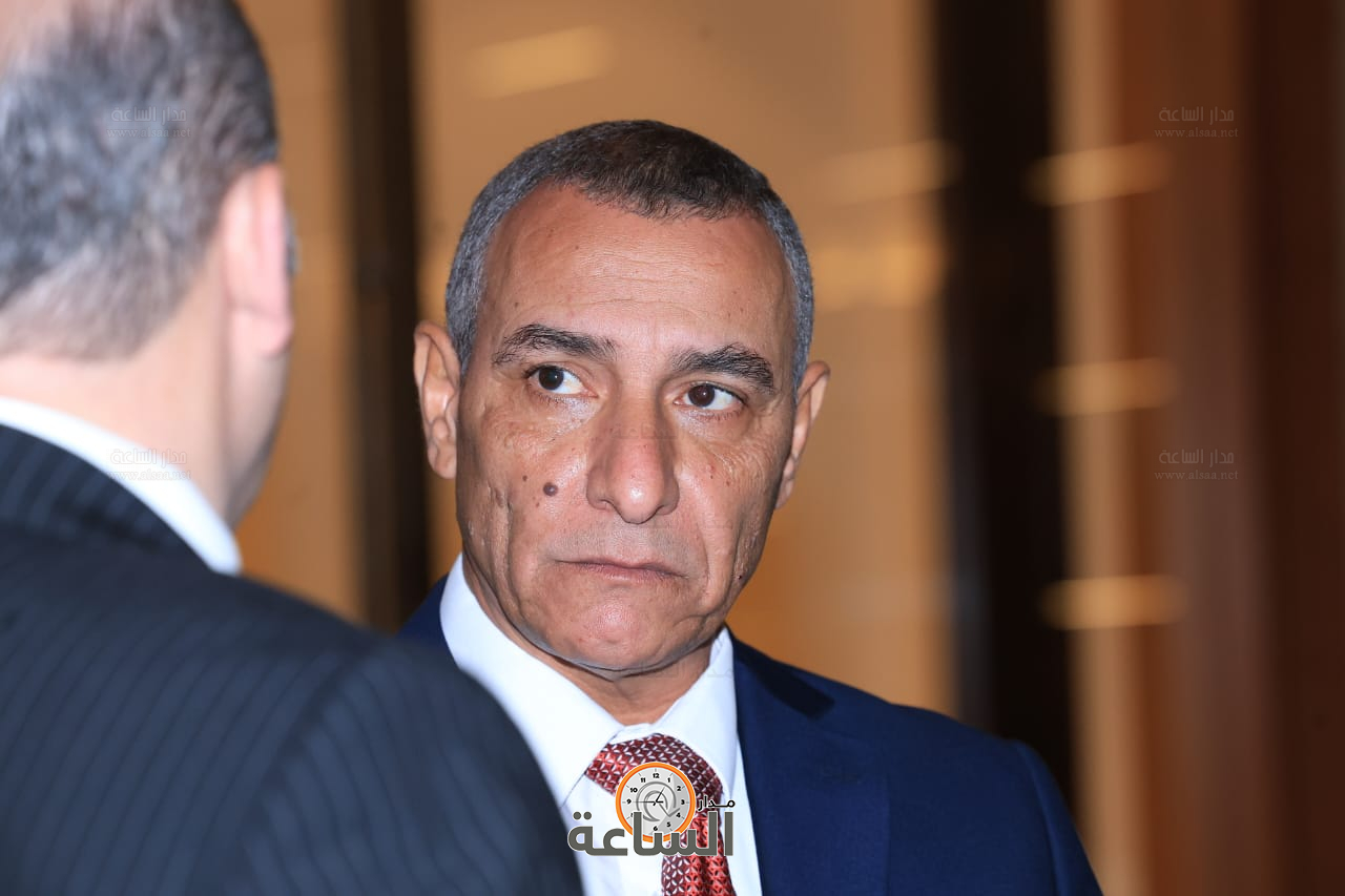 Madar Al-Saa Images 0.15279676131501196