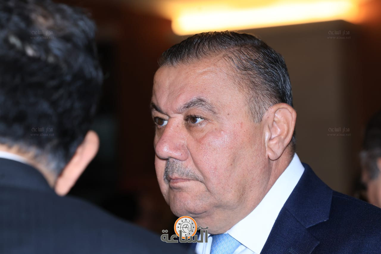 Madar Al-Saa Images 0.14156028388030417