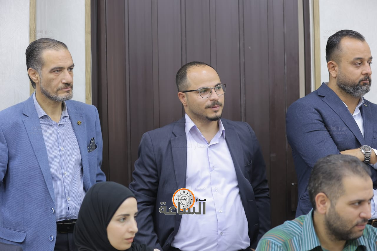 Madar Al-Saa Images 0.9828243054244761