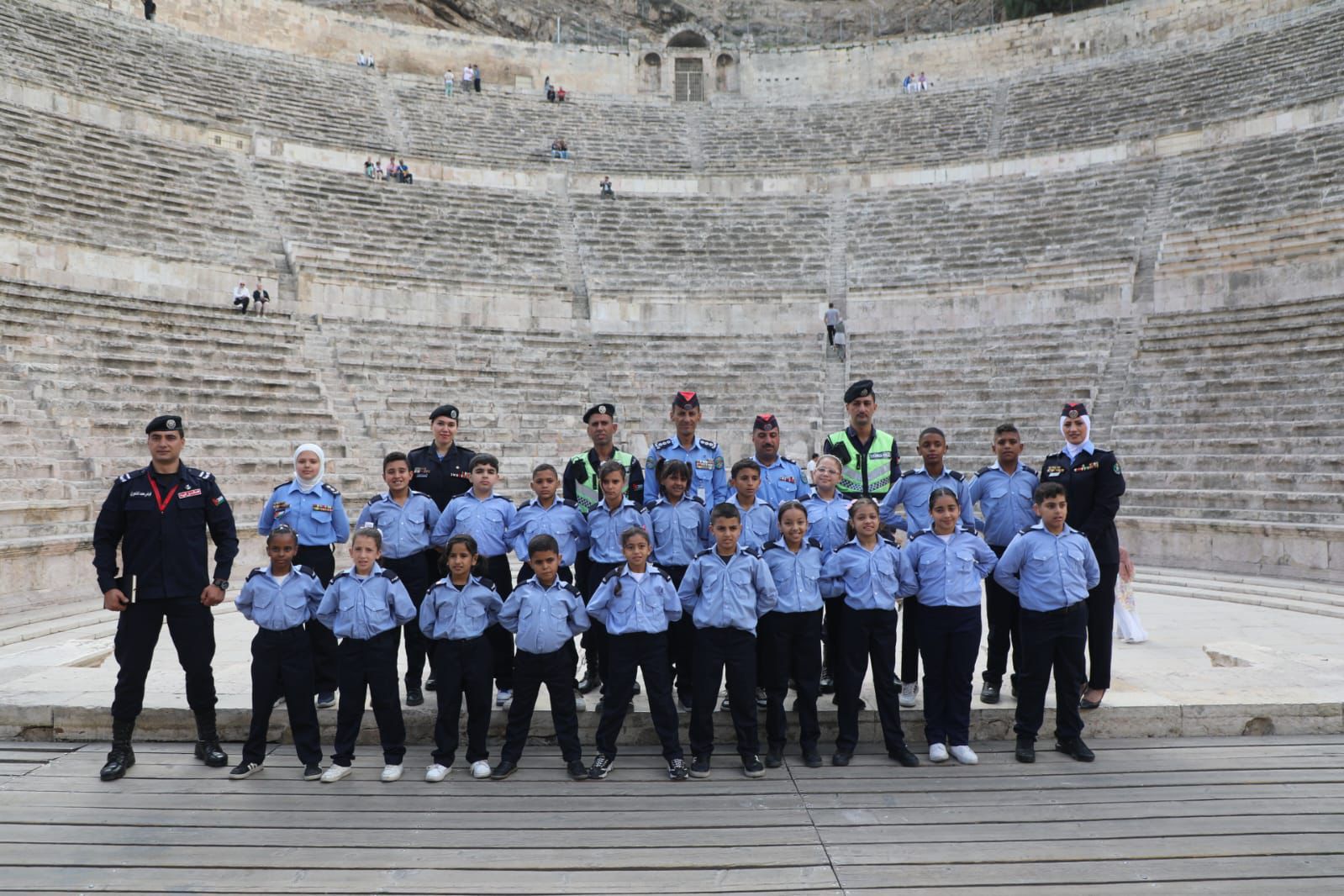 Madar Al-Saa Images 0.9886350095380686