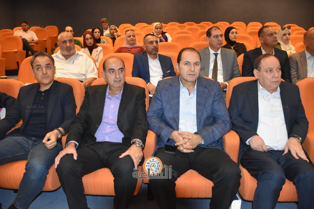 Madar Al-Saa Images 0.8460388357199405