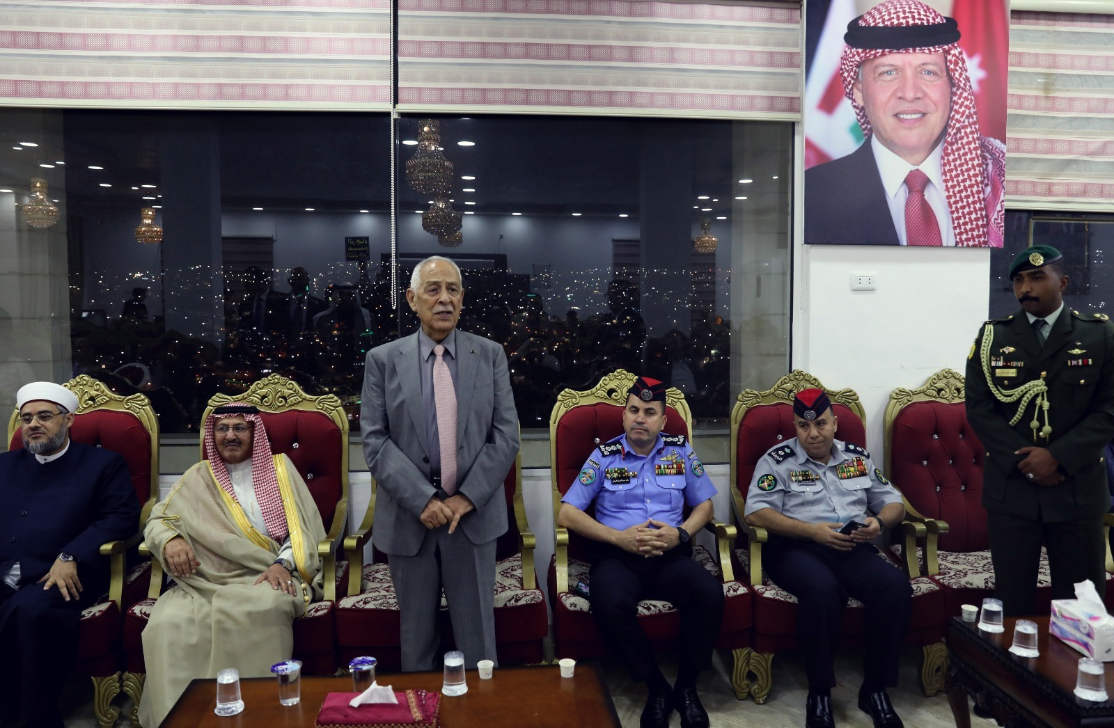 Madar Al-Saa Images 0.6472852199302085