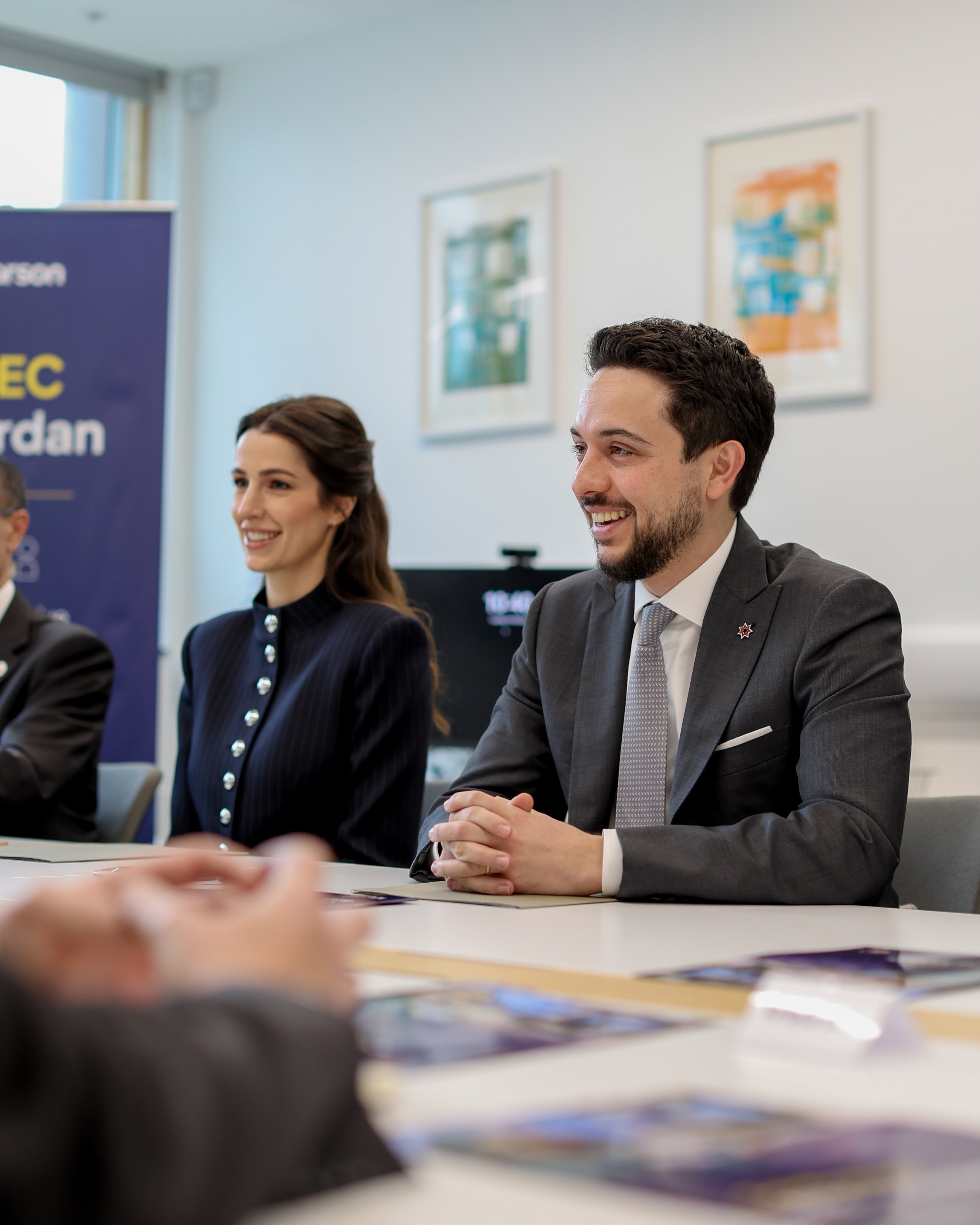 Madar Al-Saa Images 0.7947765662207124