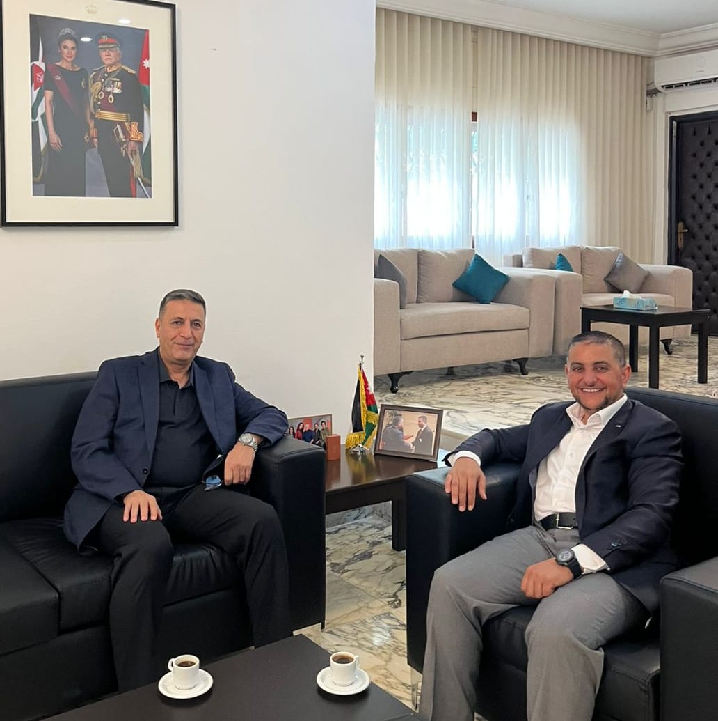 Madar Al-Saa Images 0.6500626740268433