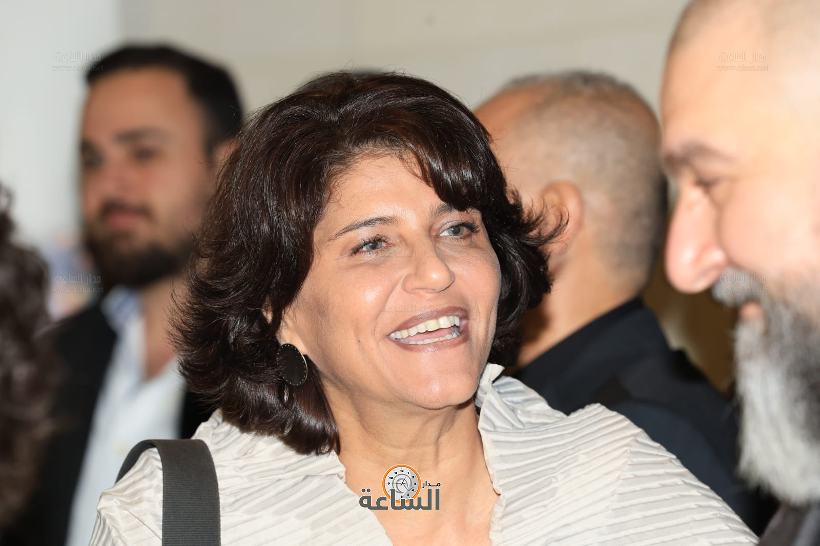 Madar Al-Saa Images 0.9342498290462764