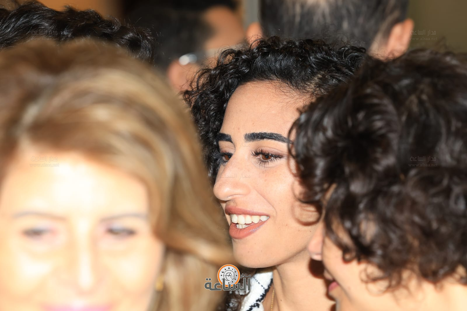 Madar Al-Saa Images 0.4989445230053937