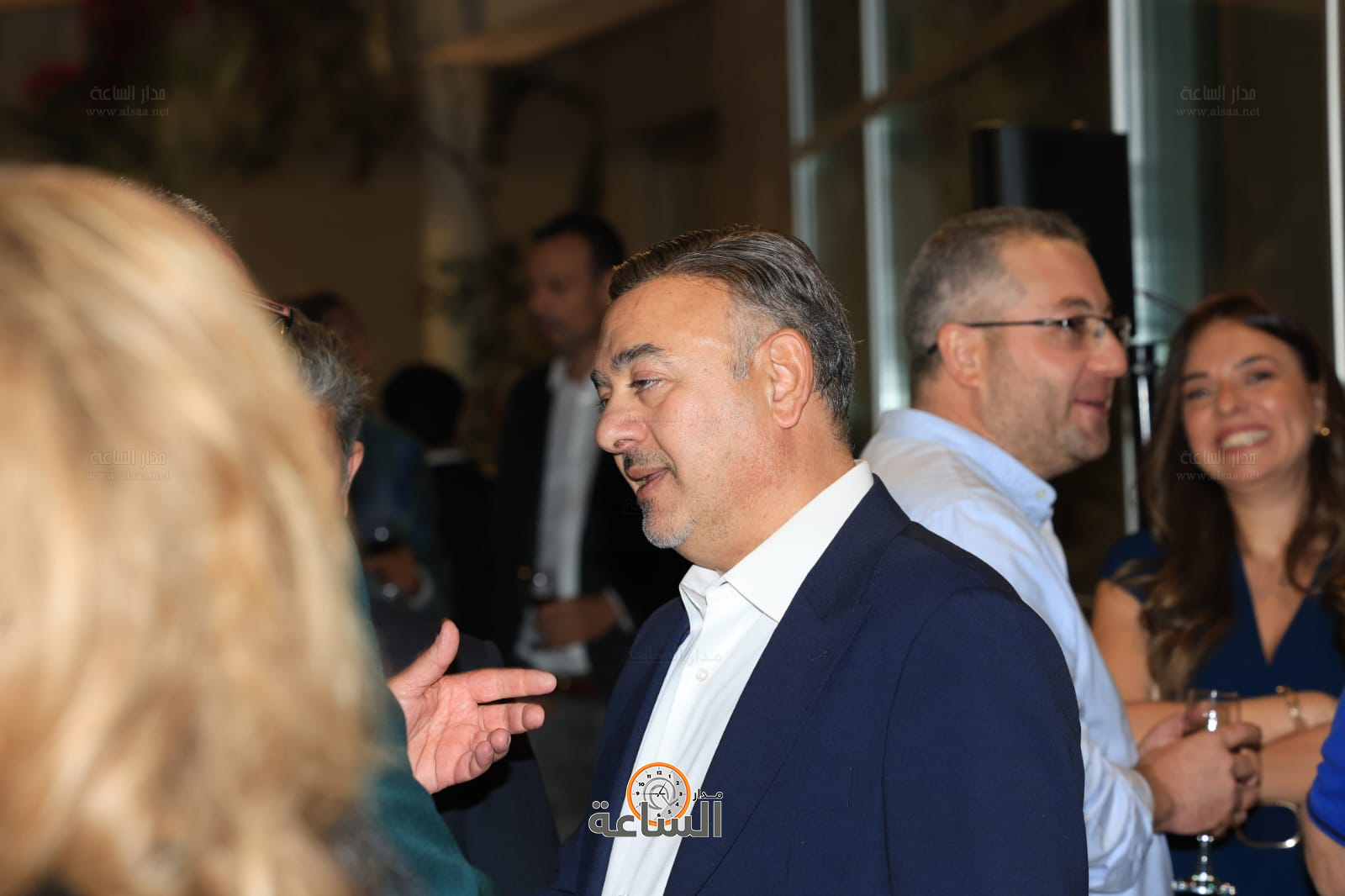 Madar Al-Saa Images 0.42452315872571567