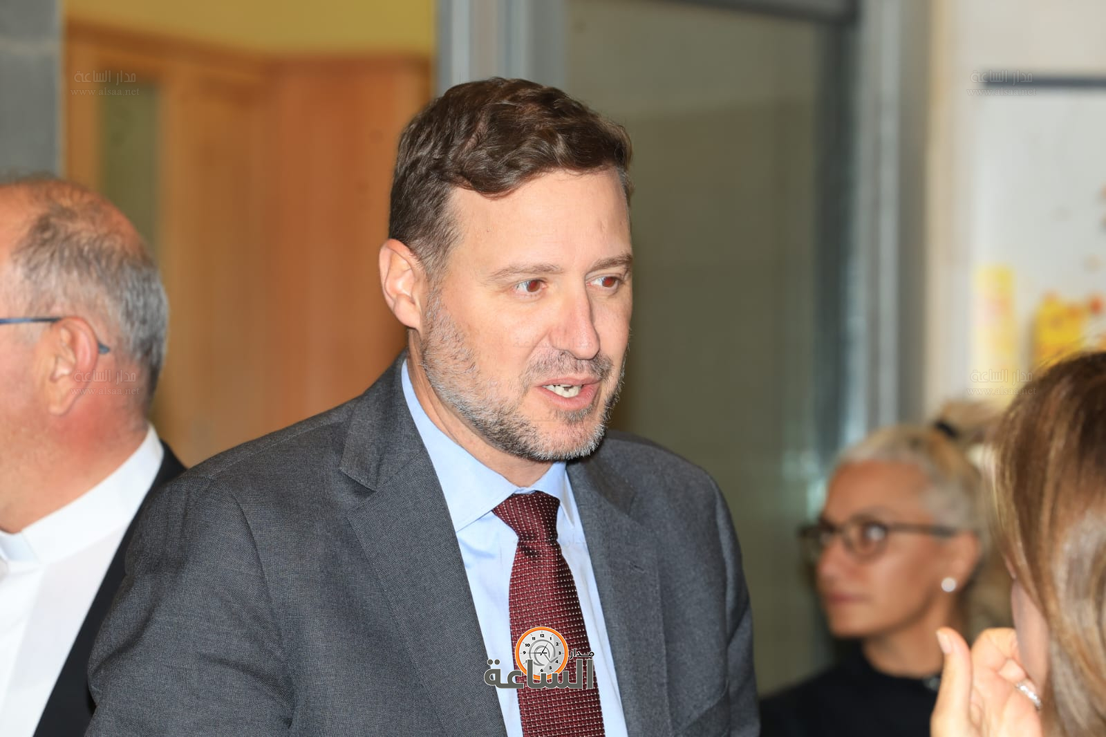 Madar Al-Saa Images 0.13041181330180318