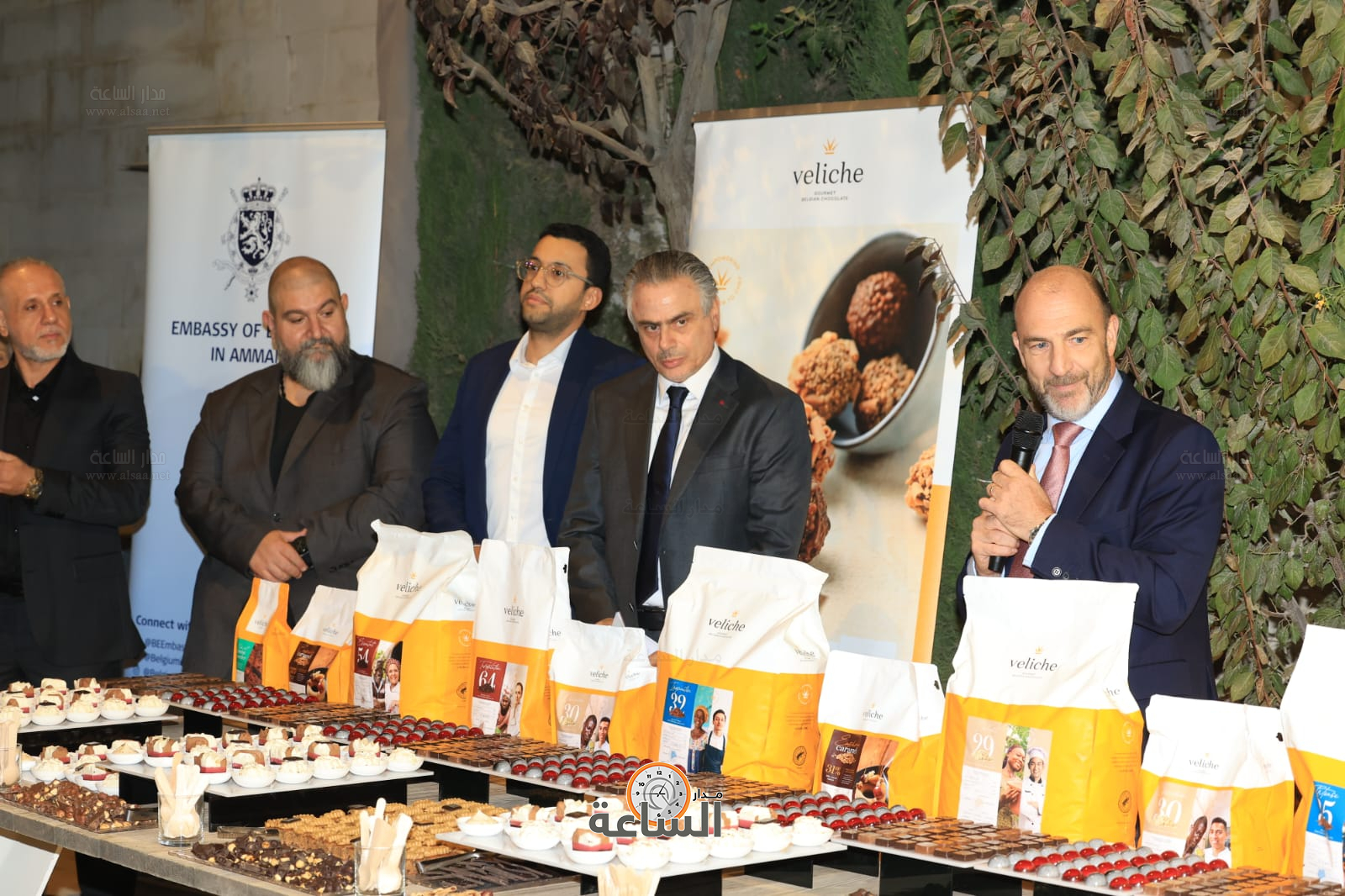 Madar Al-Saa Images 0.7184898336553234