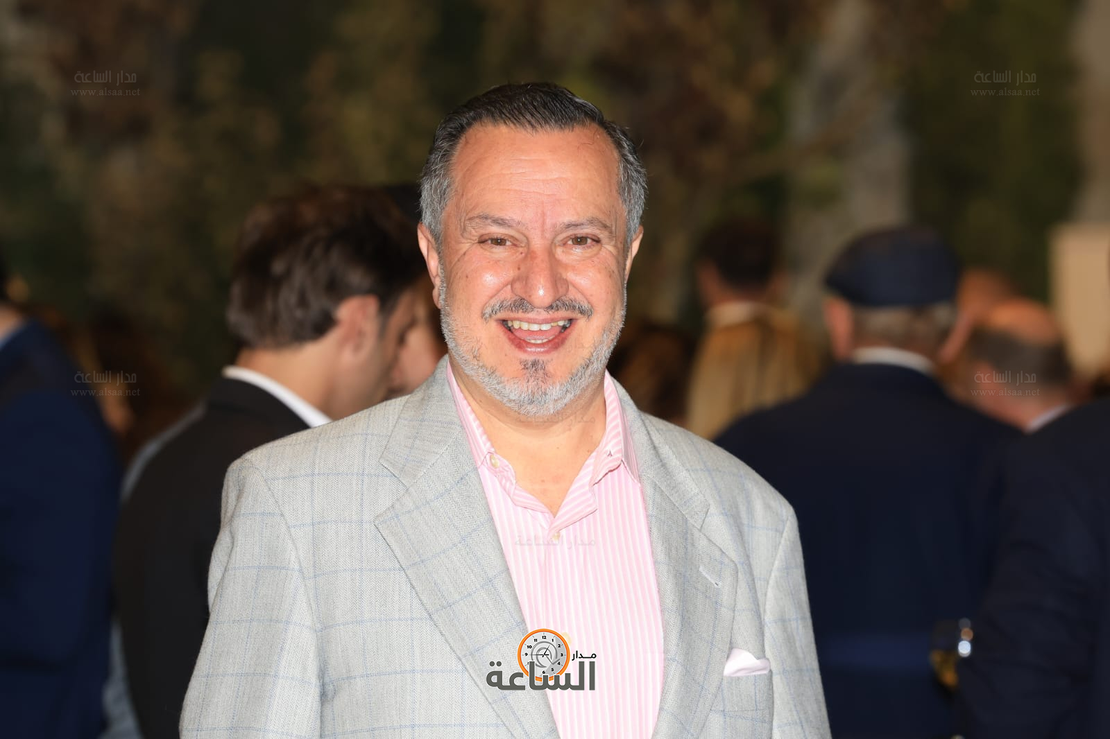 Madar Al-Saa Images 0.5668224085793045