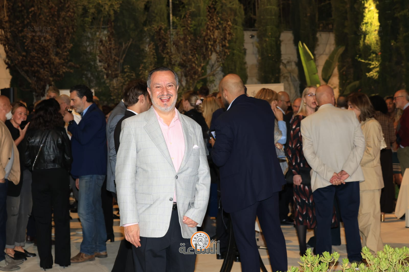 Madar Al-Saa Images 0.2254528978232072